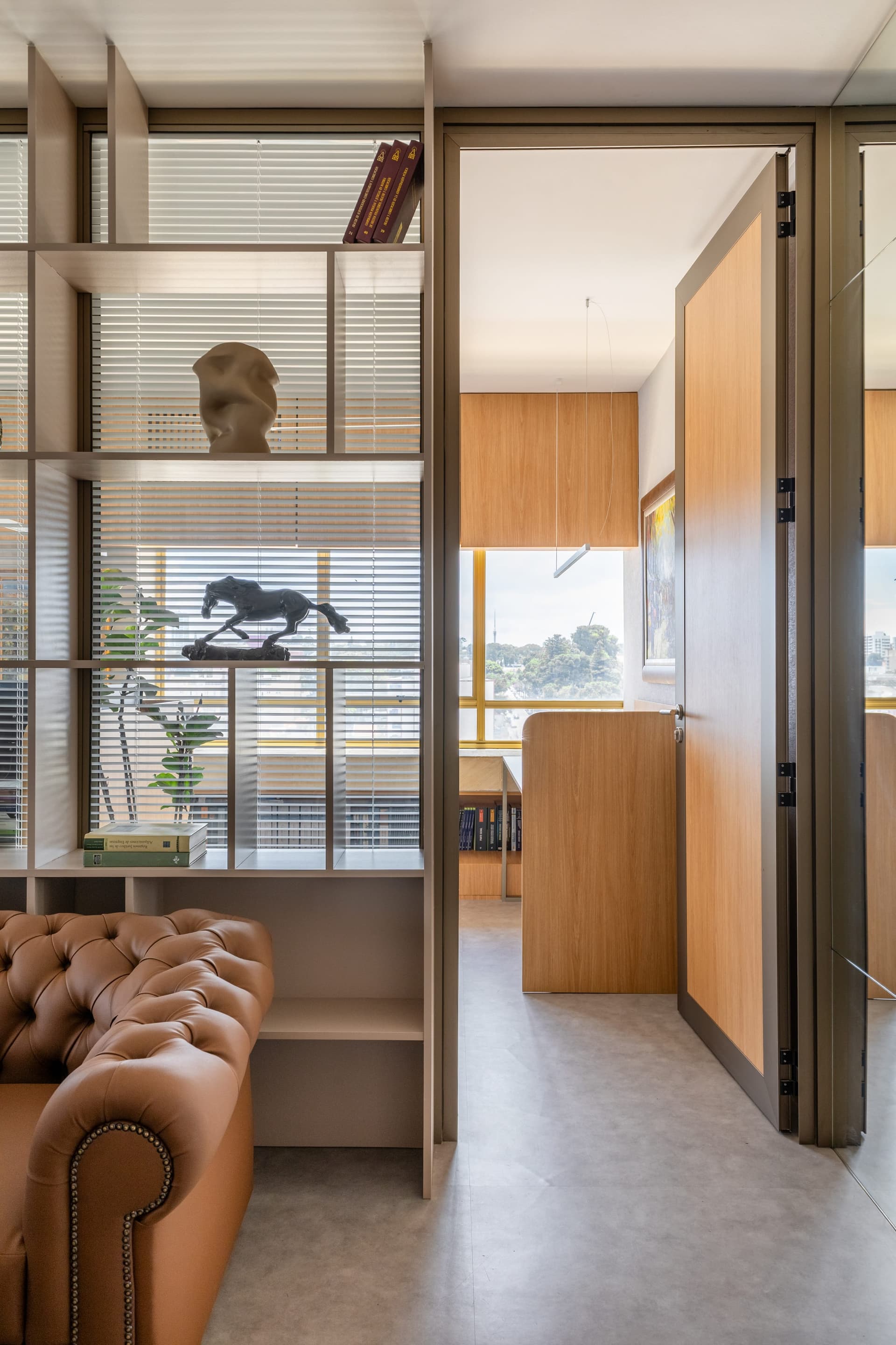 Escritório Corporativo Curitiba · foto 2 · Alice Bigaton Arquitetura